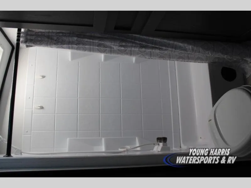 2021 Cruiser RV Embrace EL252 - Photo 3
