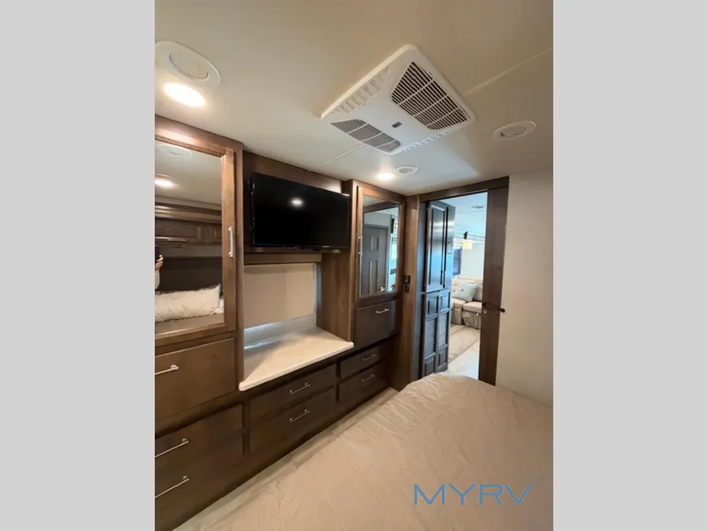 2019 Entegra Coach Emblem 36U, Photos photo 39