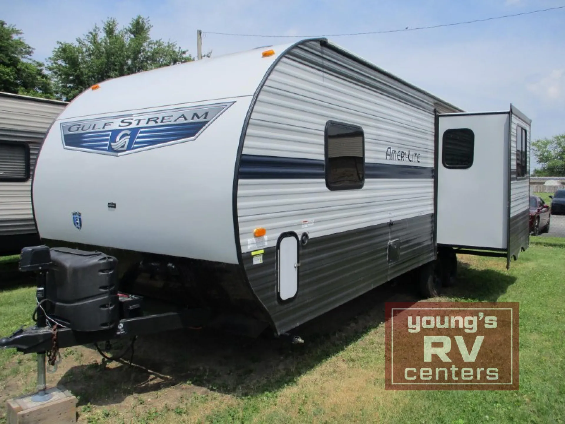 2022 Gulf Stream RV Ameri-Lite Ultra Lite 236RL - Photo 2