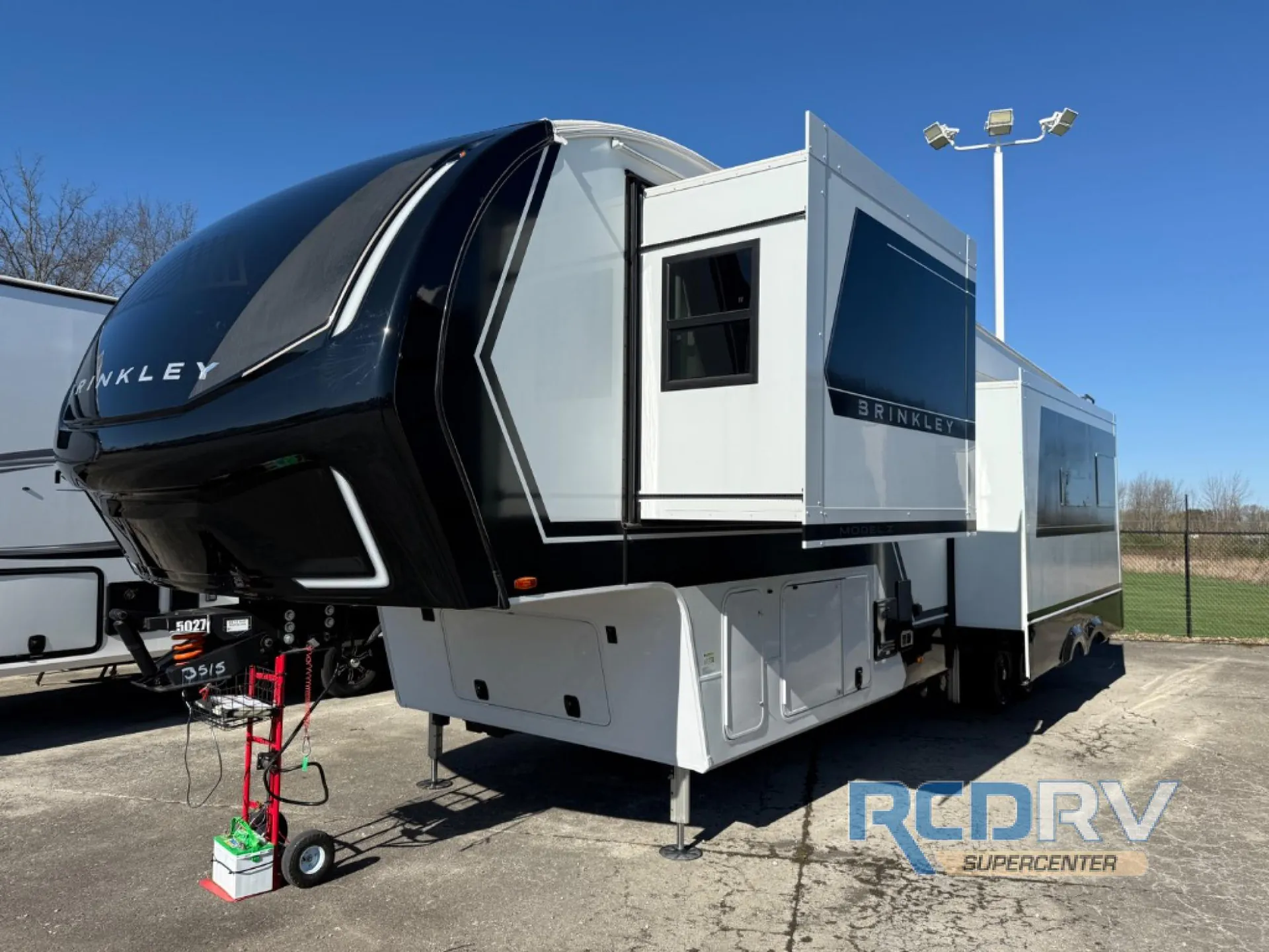 2025 Brinkley Model Z 3515 - Photo 4