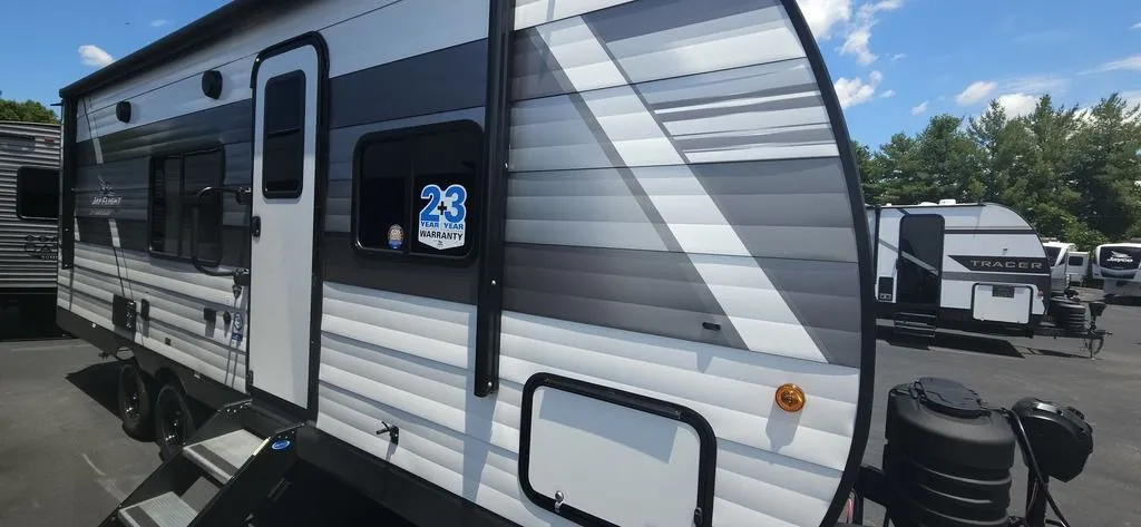 2027 Jayco Jay Flight 225MLS - Photo 2