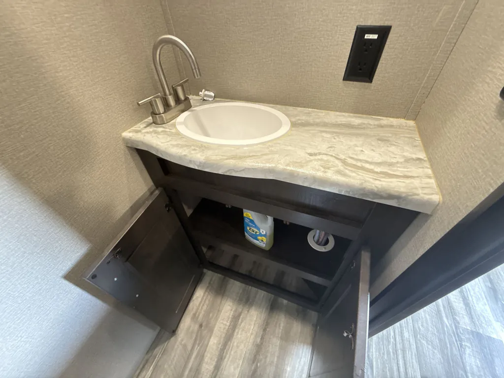 2023 Grand Design Transcend Xplor 321BH, Photos photo 31