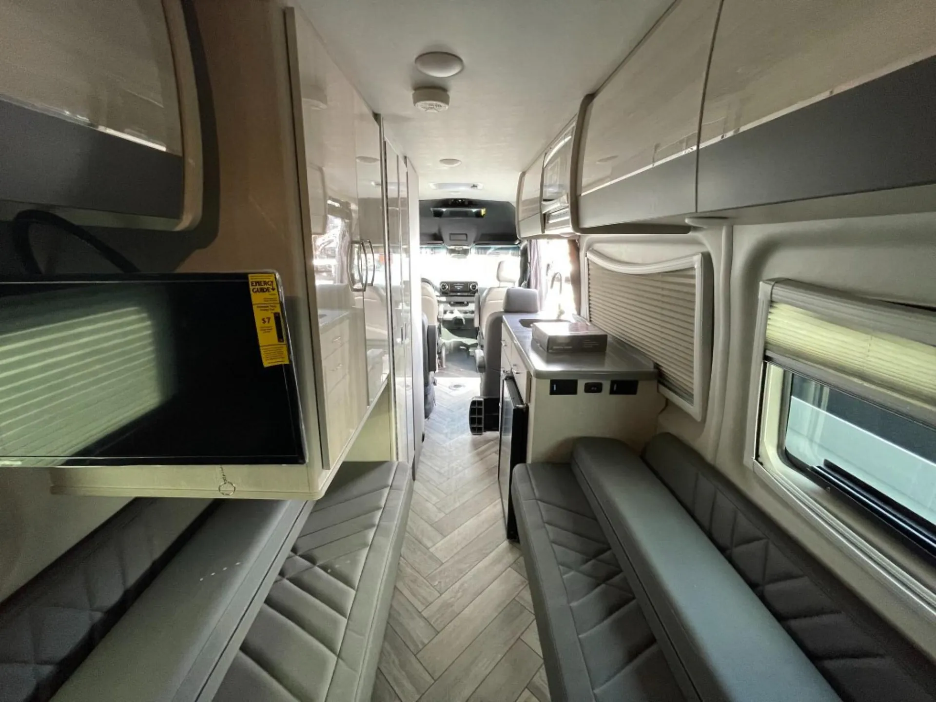 2024 Thor Motor Coach Tranquility 24C - Photo 4