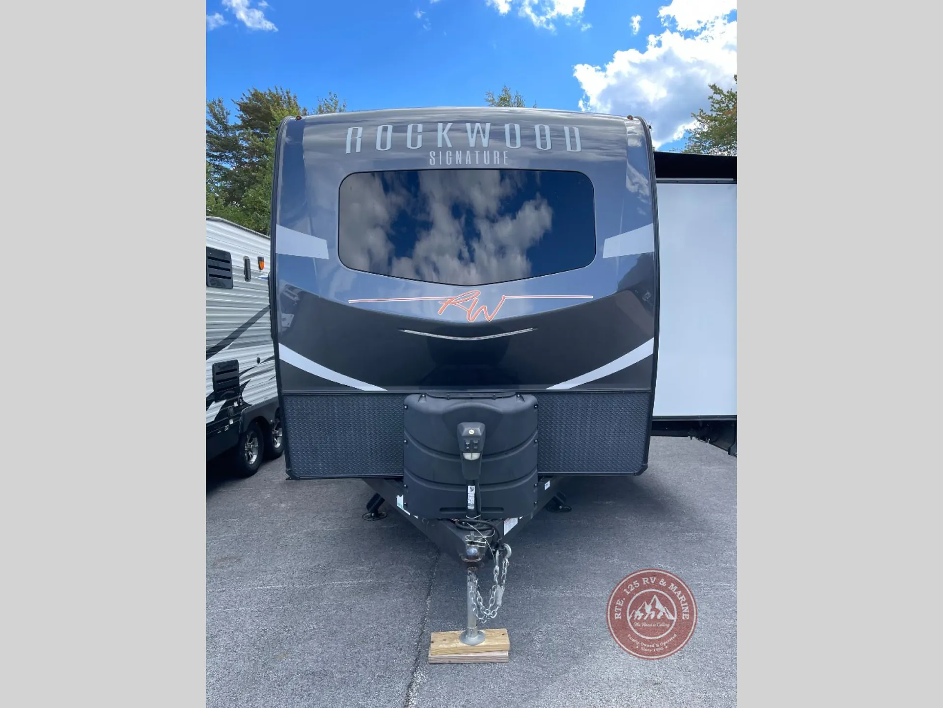 2021 Forest River Rockwood Signature Ultra Lite 8263MBR - Photo 3