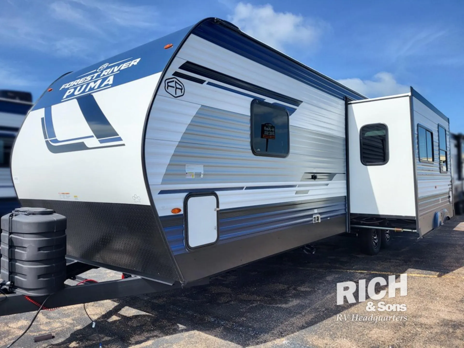 2026 Palomino Puma 28BHFQ - Photo 3