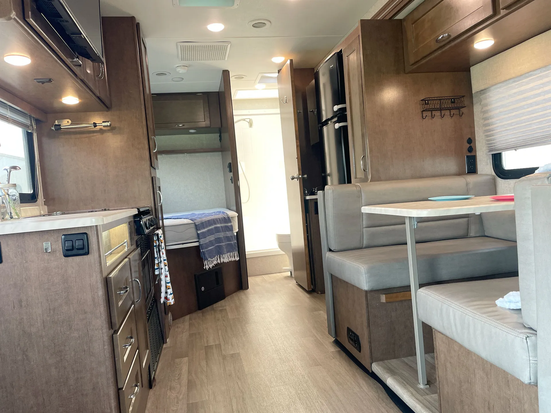 2020 Winnebago Vita 24F — living area main