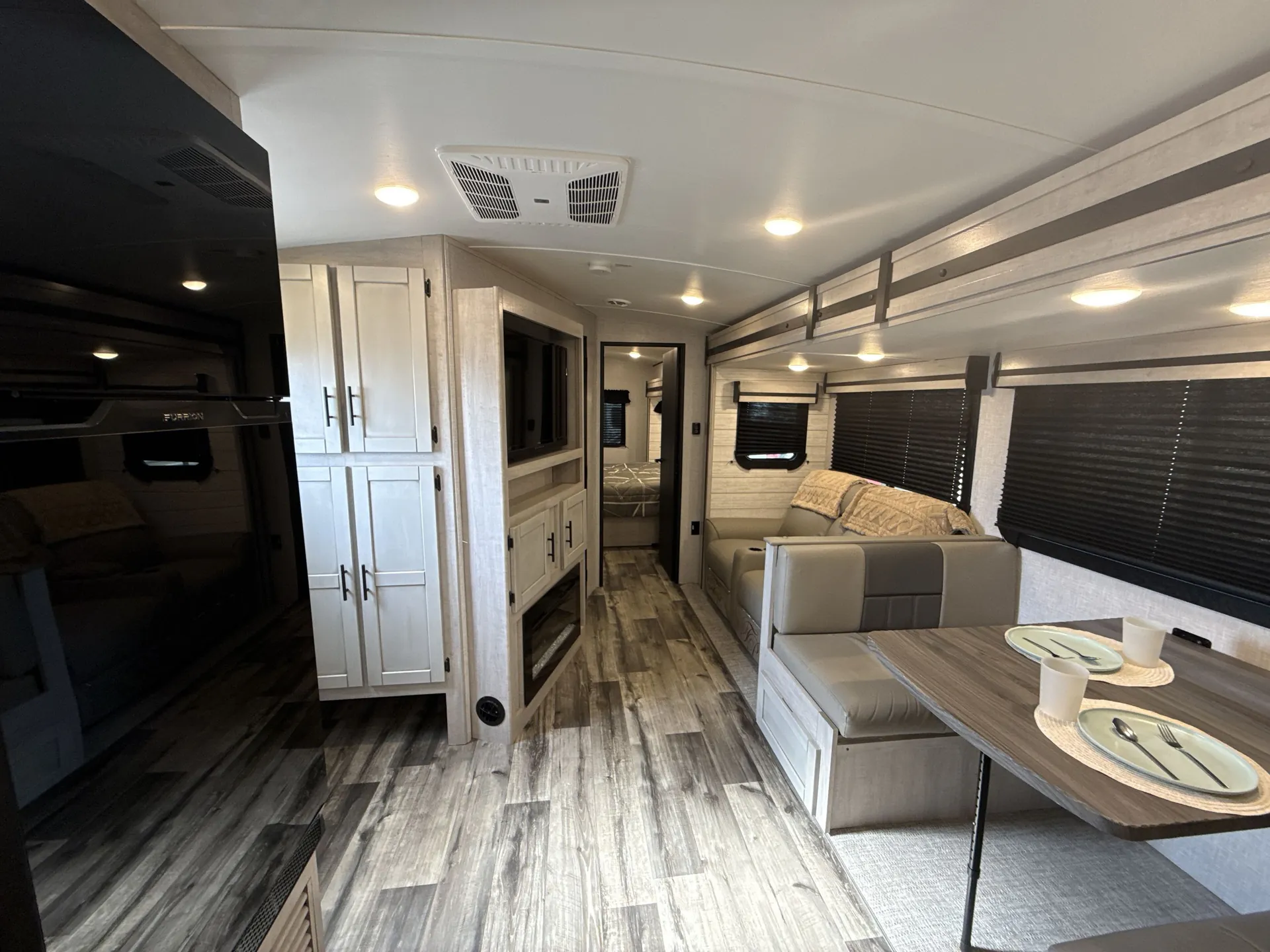 2023 CrossRoads Sunset Trail Super Lite 269FK — living area main
