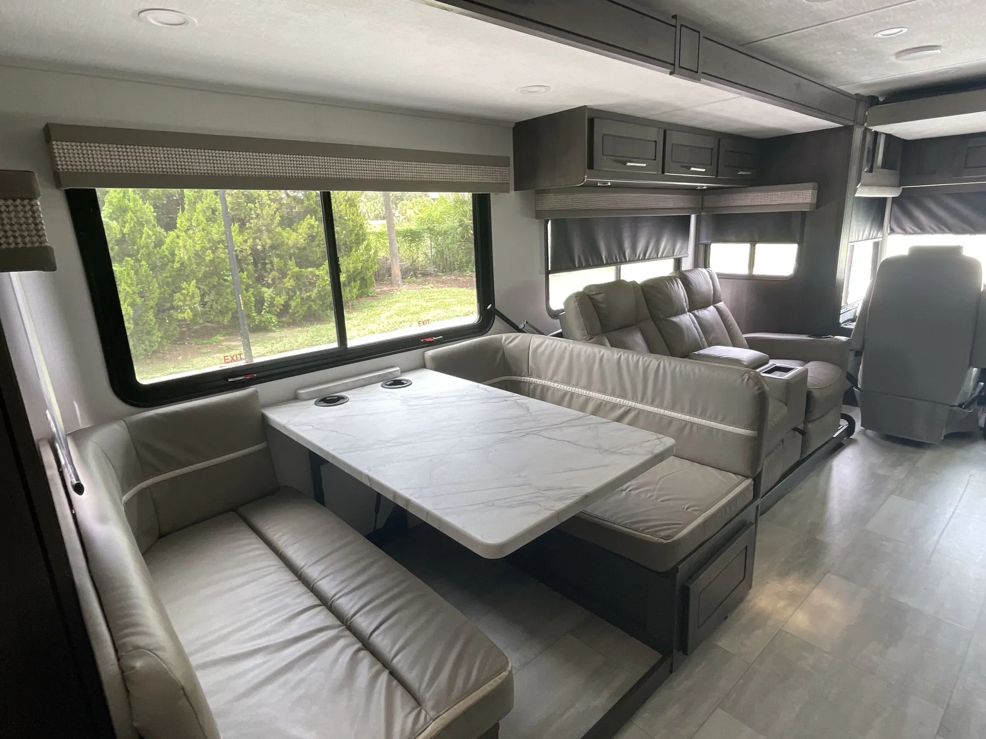 2024 Forest River Georgetown 3 Series GT3 32A3 — living area main