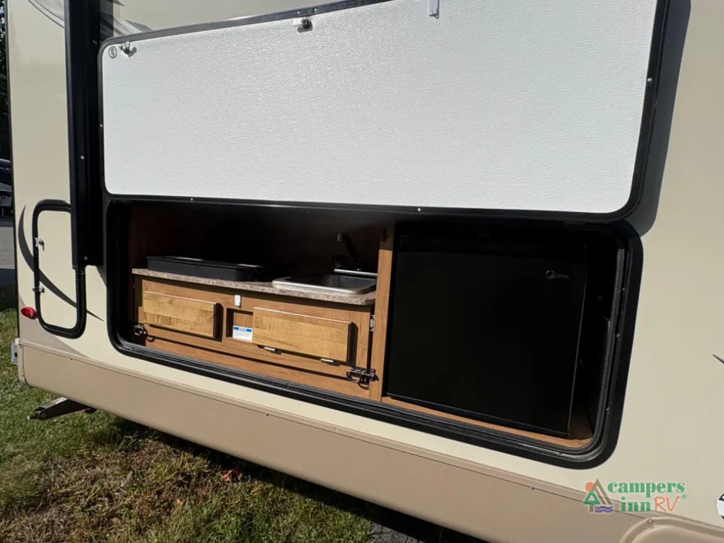 2018 Forest River Flagstaff Micro Lite 25FKS, Photos photo 38