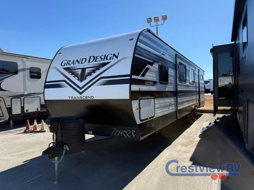 2026 Grand Design Transcend 325BHT - Photo 4
