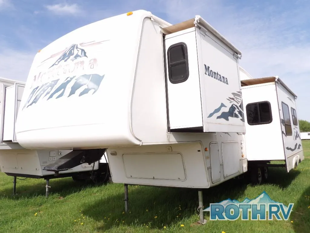 2005 Keystone RV Montana Used    2980 RL - Photo 3