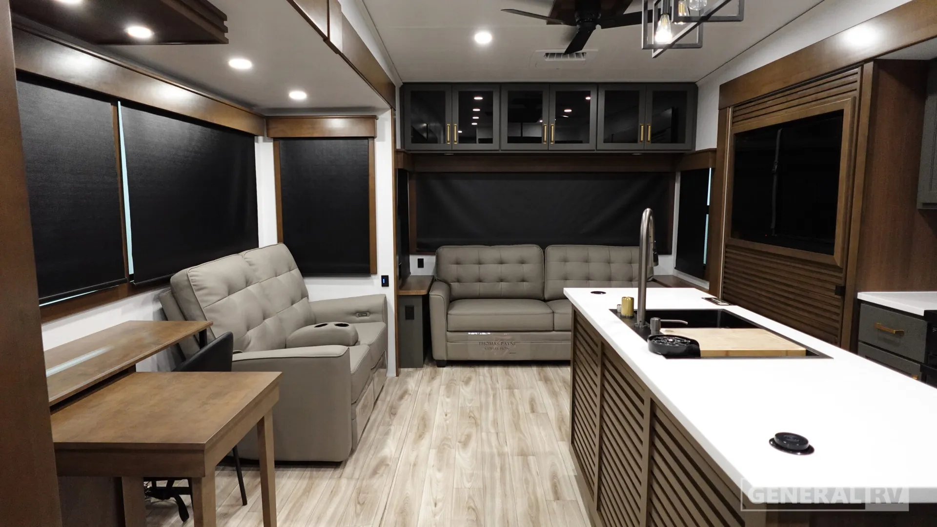 2026 Keystone Montana High Country 290RL - Photo 3