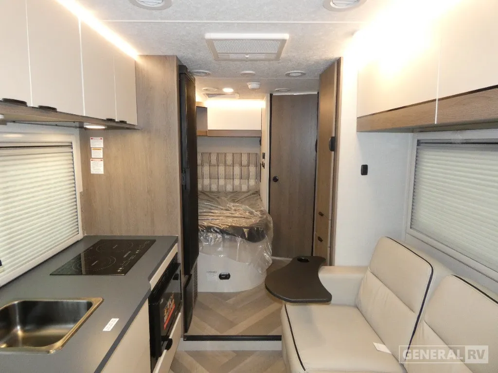 2025 Coachmen Cross Trail XLS 24FL - Photo 3