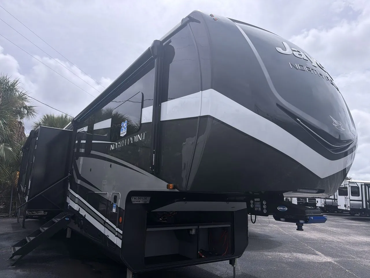 2026 Jayco North Point 395DSDB