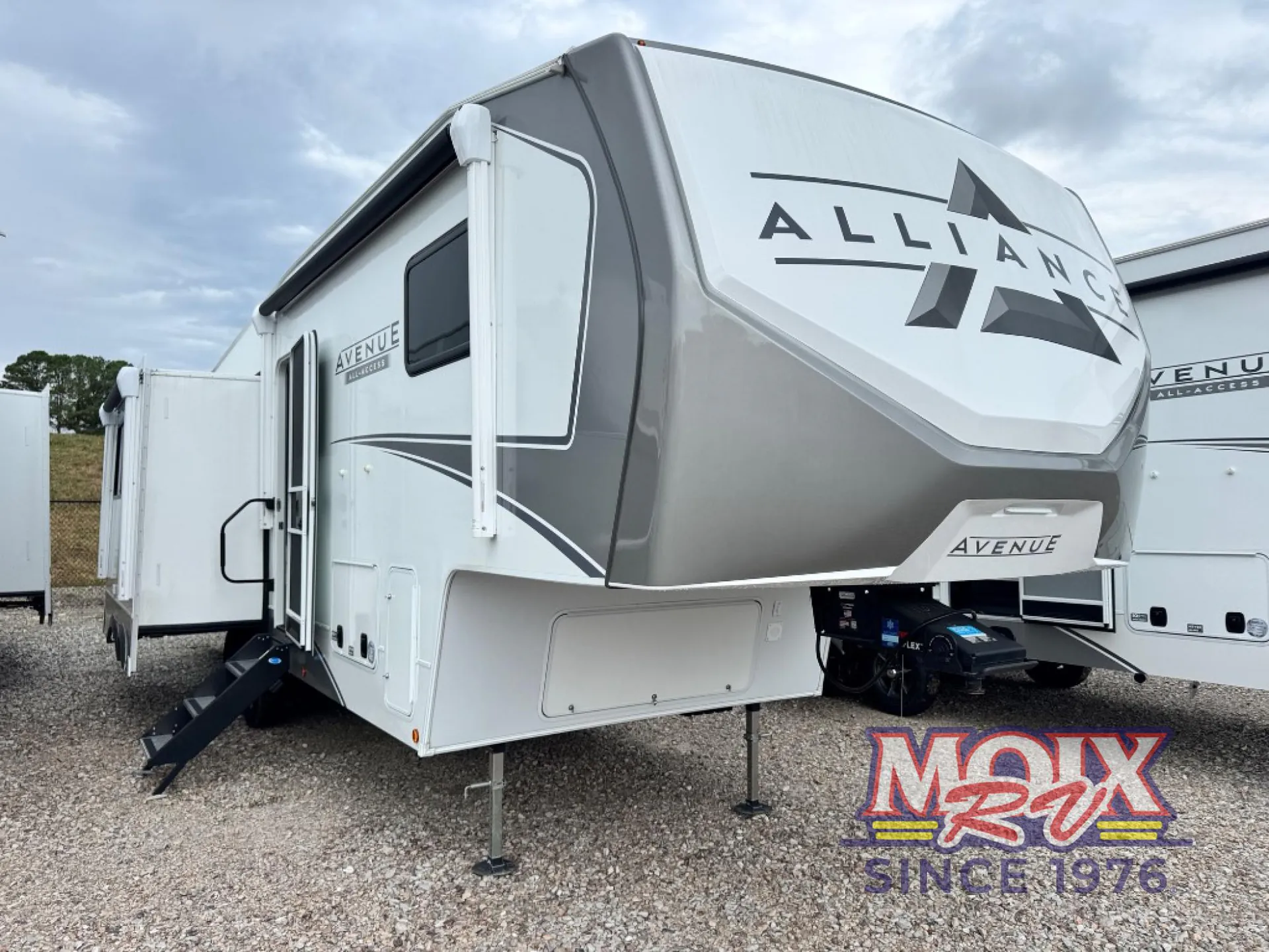 2026 Alliance RV Avenue 30BH - Photo 2