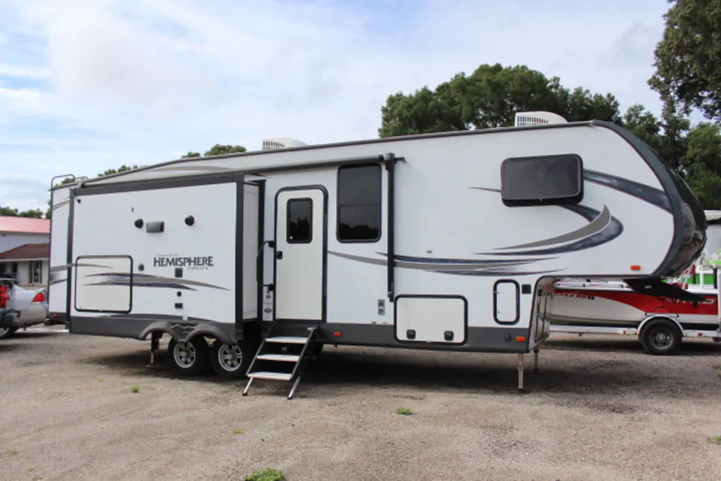 2019 Forest River Salem Hemisphere Hyper-Lyte 29RLSHL - Photo 2