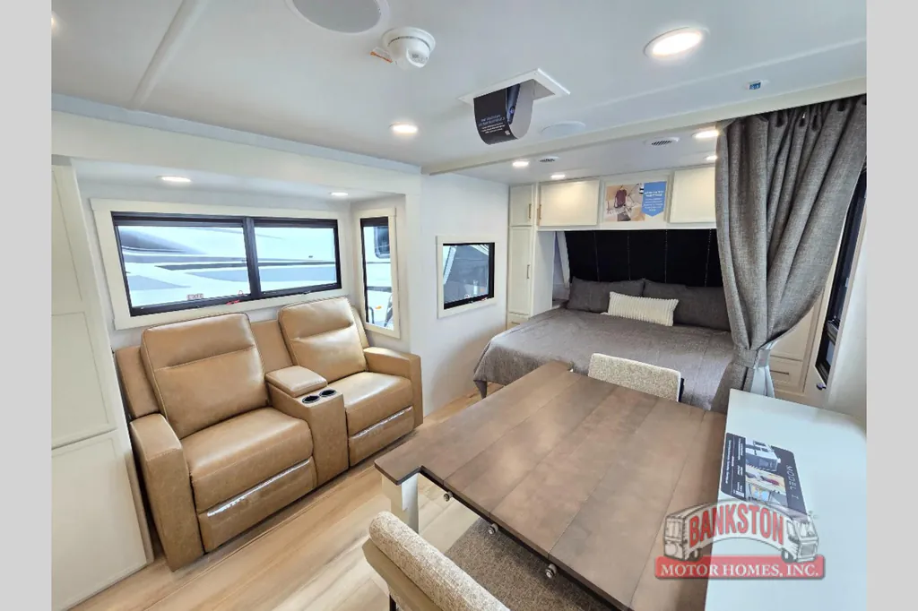 2026 Brinkley Model I 235, Photos photo 34