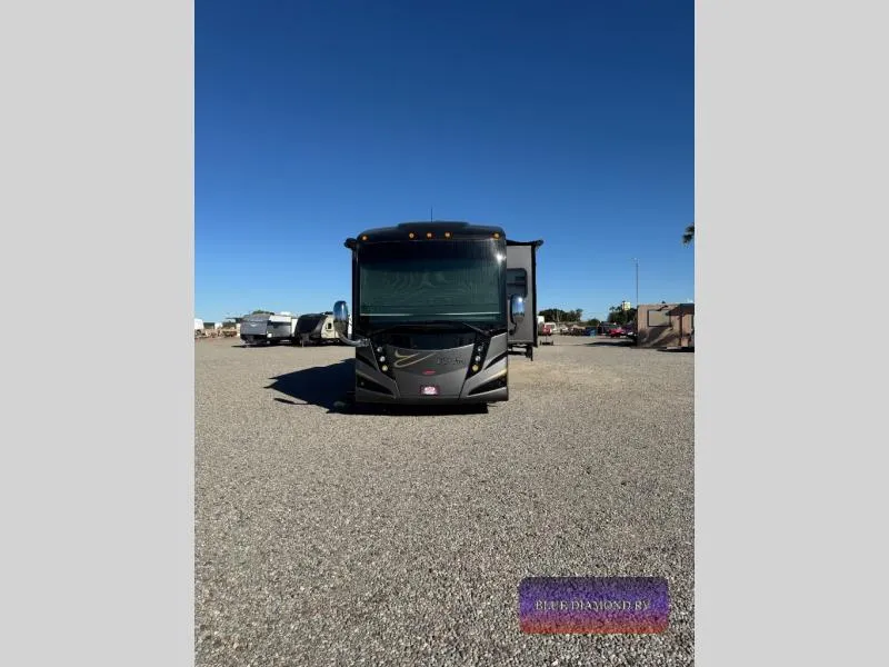 2011 Winnebago Tour 42AD - Photo 2