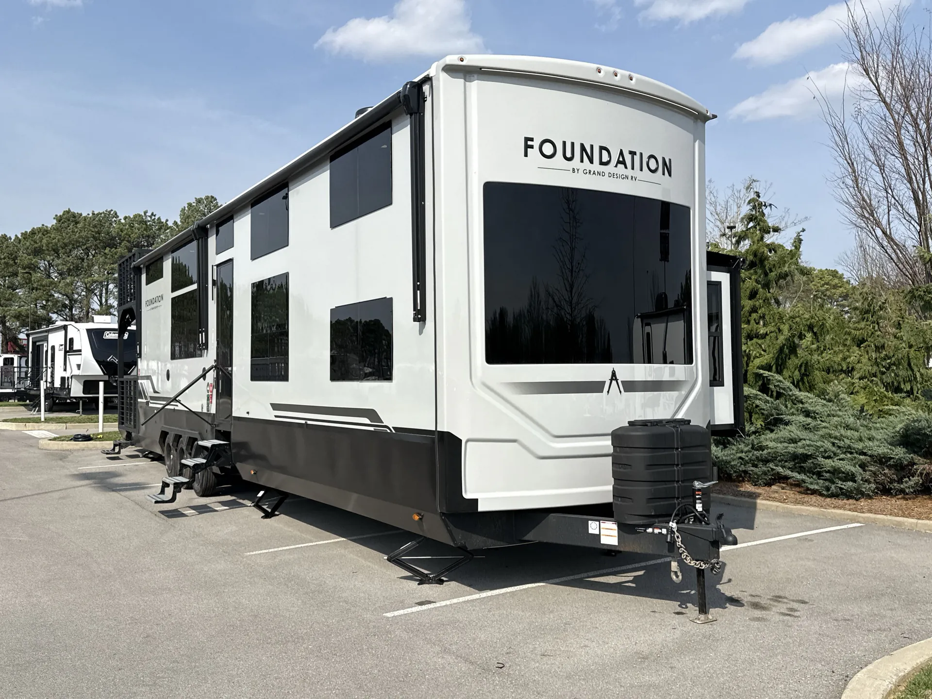 2026 Grand Design Foundation 42GD - Photo 2