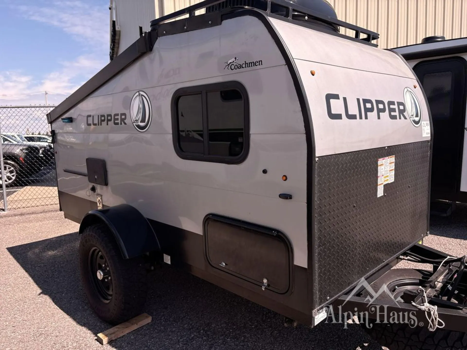 2022 Coachmen Clipper Express 90 TD - Photo 3