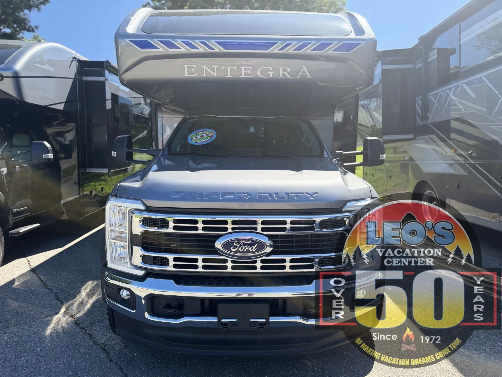 2026 Entegra Coach Esteem XL 33F - Photo 2