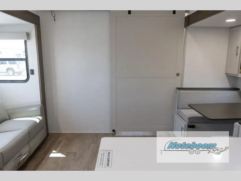 2027 Alliance RV Avenue 30BH - Photo 4