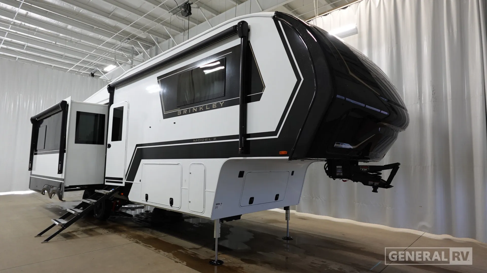 2026 Brinkley Model Z 3100 - Photo 2