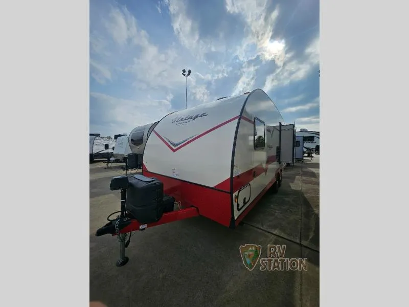 2023 Gulf Stream Vintage Cruiser 23RSS - Photo 3
