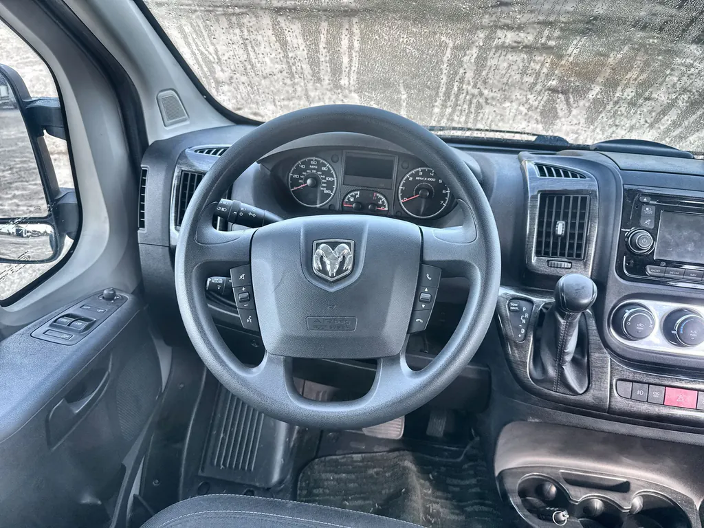 2017 Winnebago Travato 59G, Photos photo 30