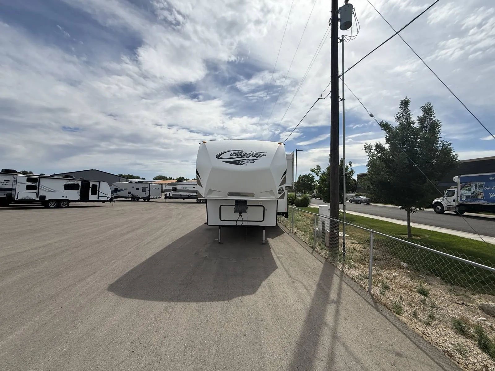 2015 Keystone RV Cougar 279RKS - Photo 2