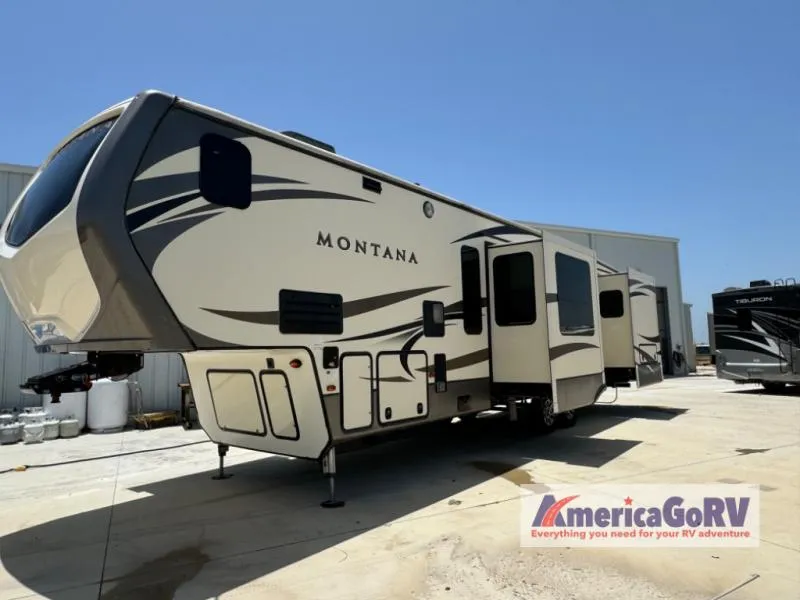 2016 Keystone Montana 3820 FK - Photo 3