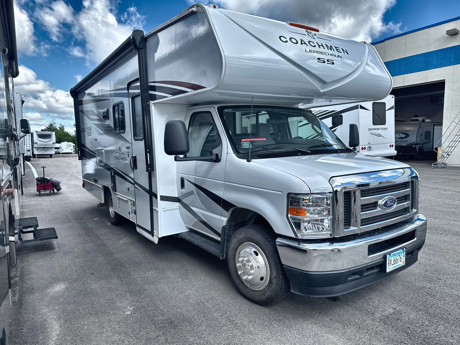 2025 Coachmen Leprechaun 210RS — campside