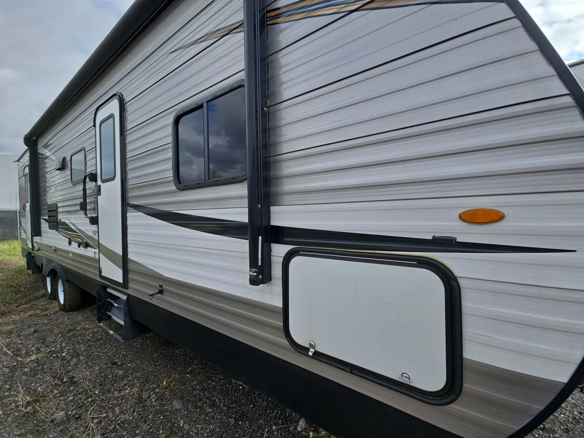 2020 Jayco Jay Flight SLX 287BHSW — campside