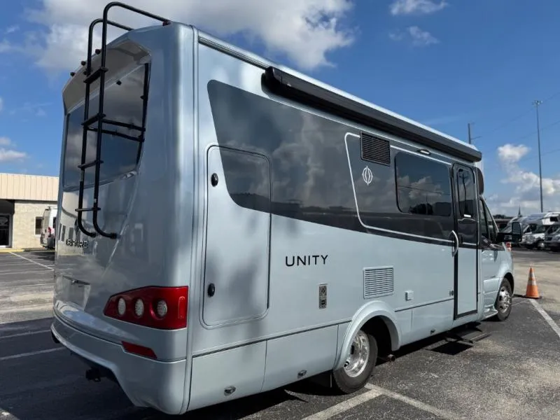 2022 Leisure Travel Vans Unity 24MBL - Photo 4