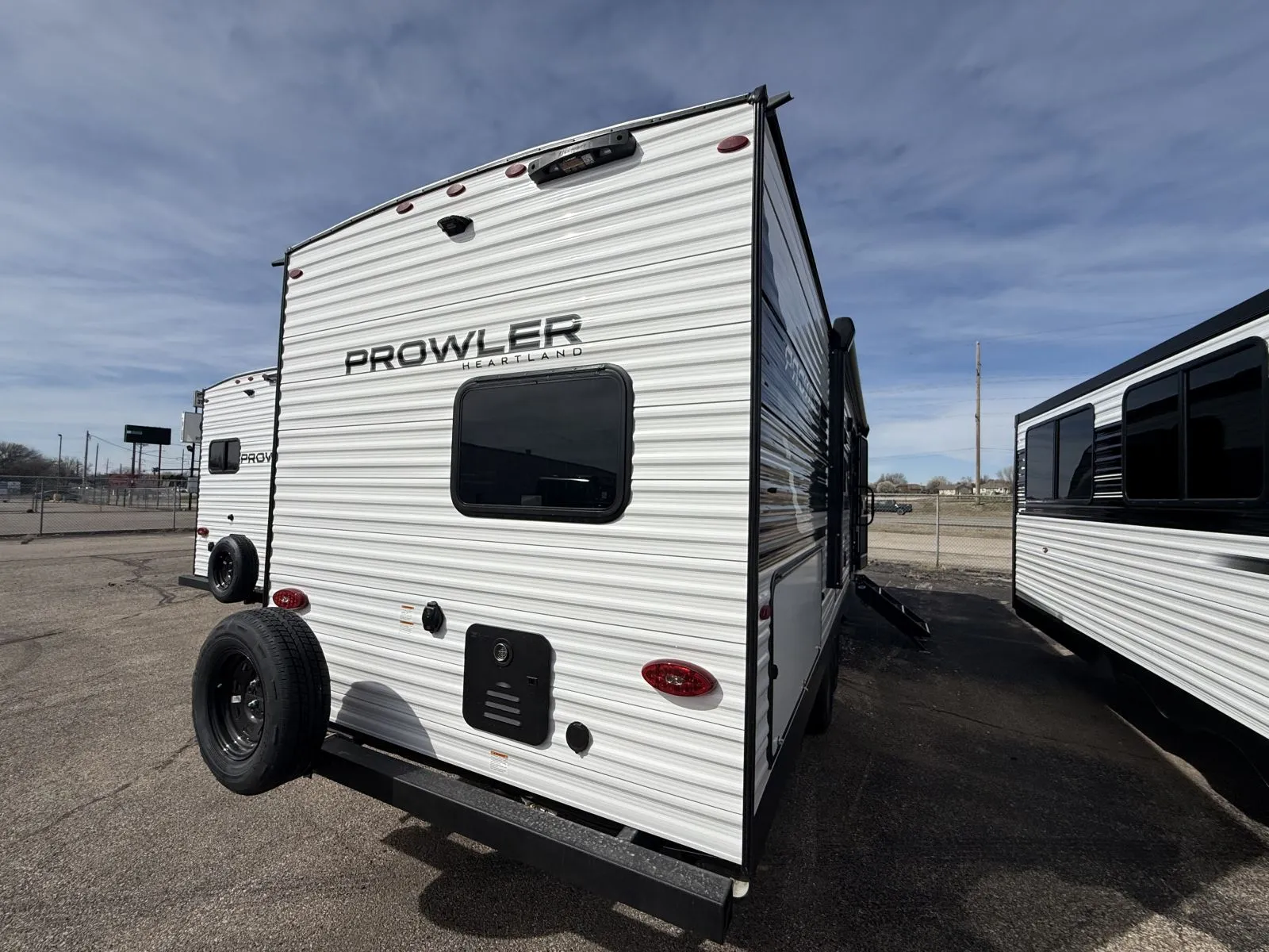 2026 Heartland Prowler 2602BHS - Photo 4