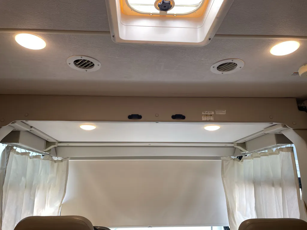 2023 Thor Motor Coach Axis 24.3, Photos photo 19