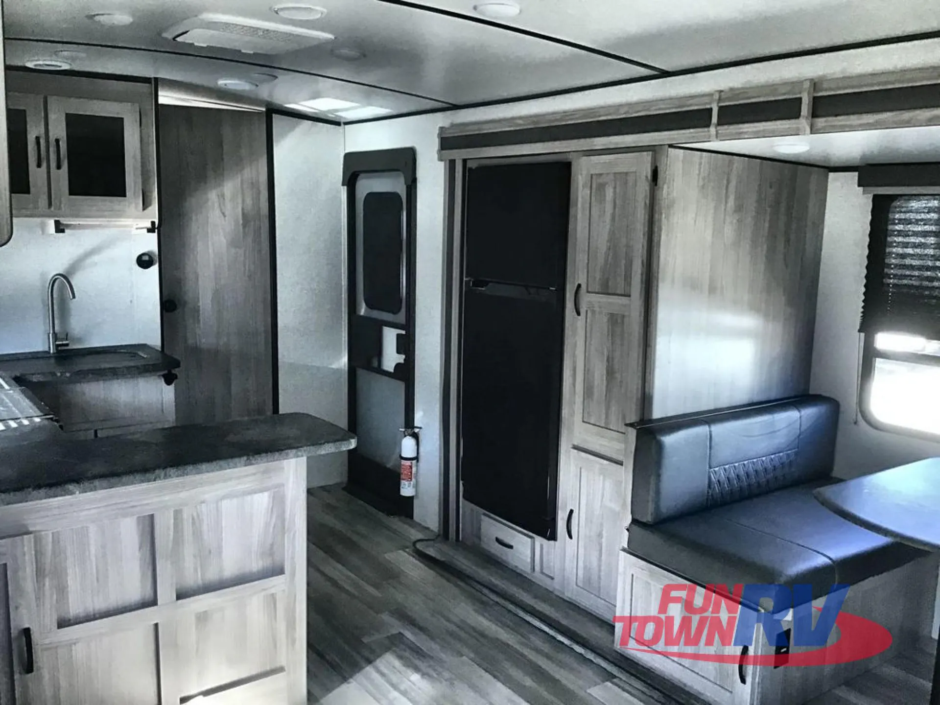 2023 Coachmen Northern Spirit Ultra Lite 2764RE - Photo 4