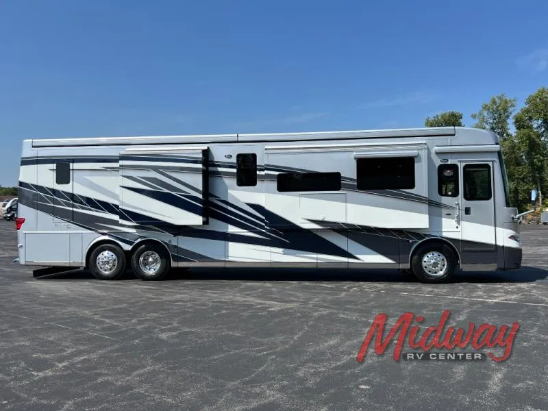 2026 Newmar Essex 4551 - Photo 2