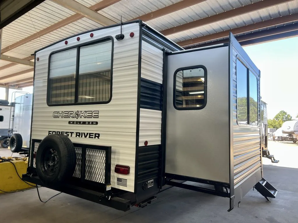 2026 Forest River Cherokee 306MM, Photos photo 3