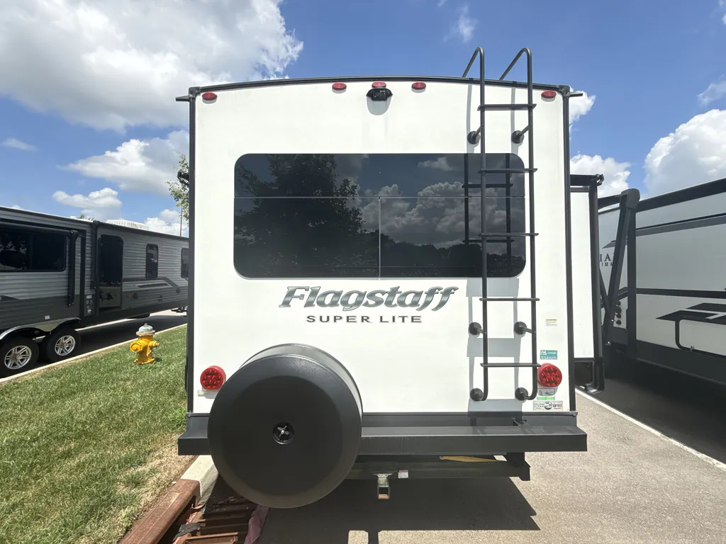 2022 Forest River Flagstaff Super Lite 29RLBS, Photos photo 7