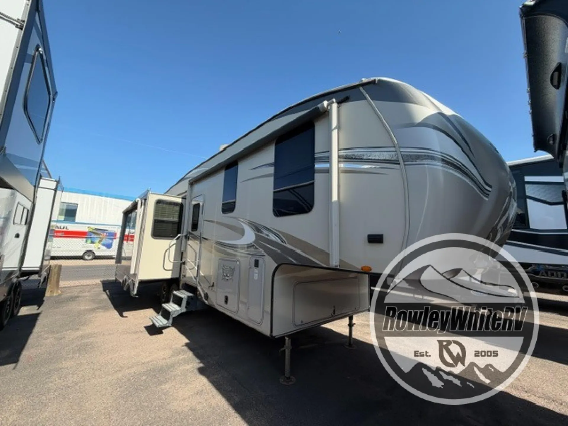 2017 Jayco Eagle 291RSTS - Photo 2