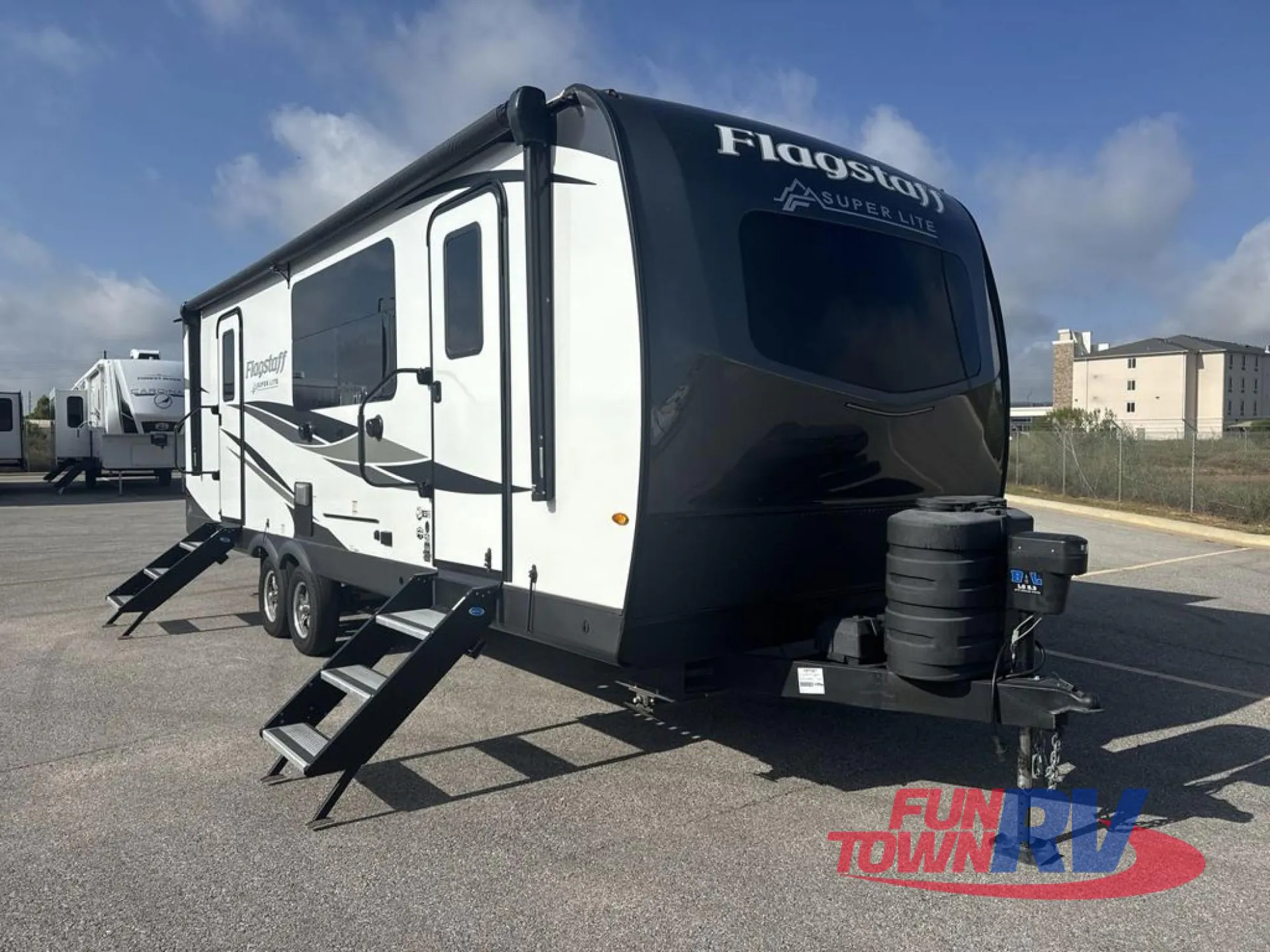2025 Forest River Flagstaff Super Lite 26SFK - Photo 2