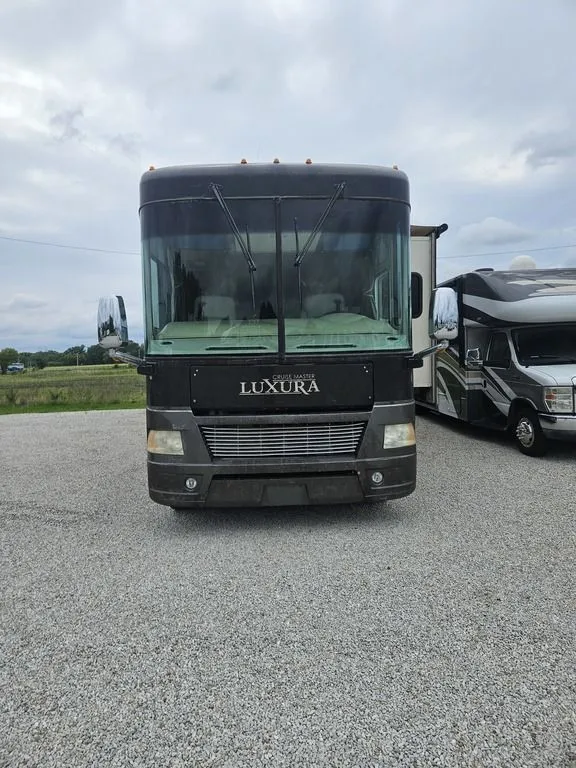 2005 Georgie Boy Cruise Master Luxura Luxura 3795TS - Photo 2