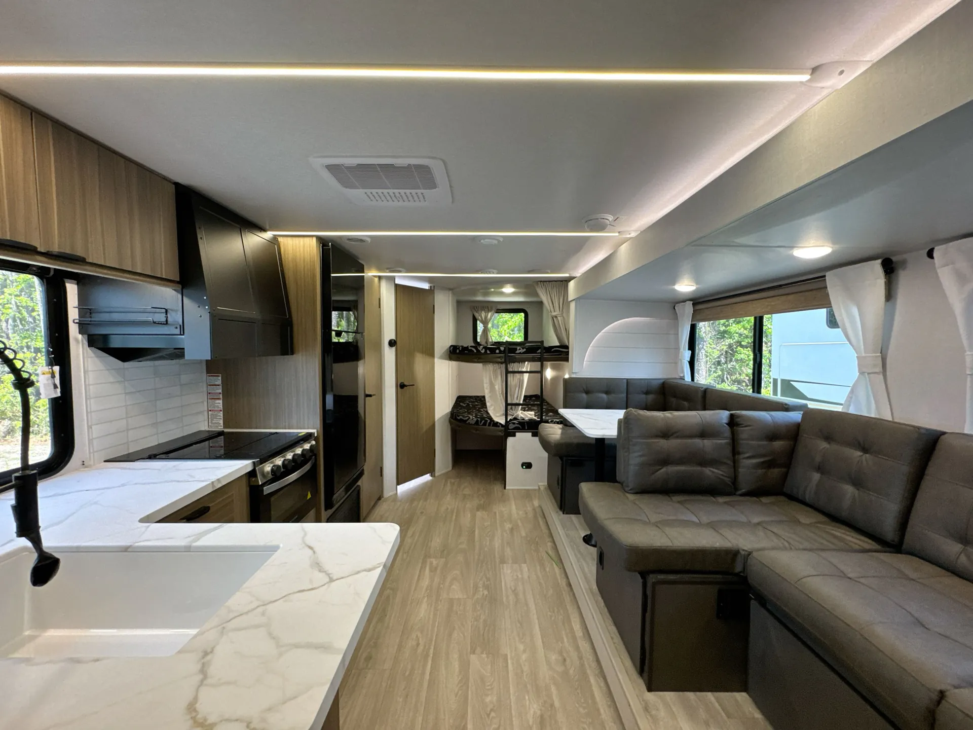 2026 Forest River Wildwood X-Lite 263BHXL — living area main