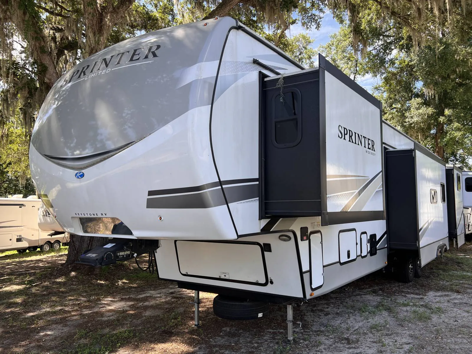 2025 Keystone Sprinter 3900DBL - Photo 2