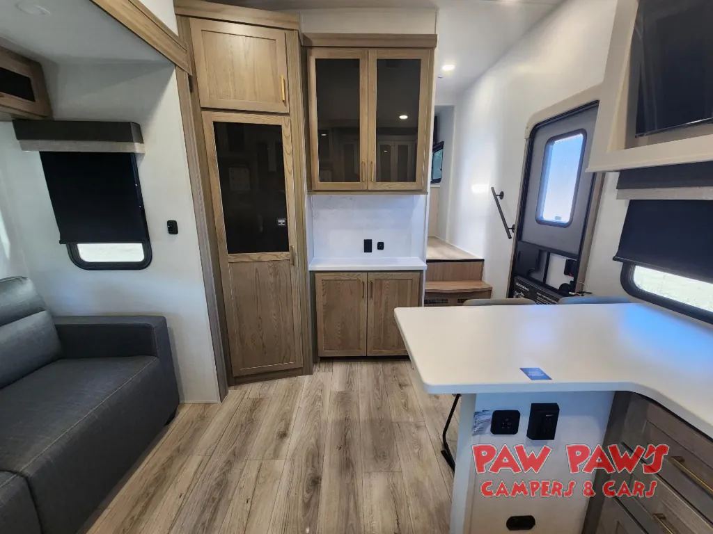 2027 Forest River Rockwood Signature 281SRK, Photos photo 20