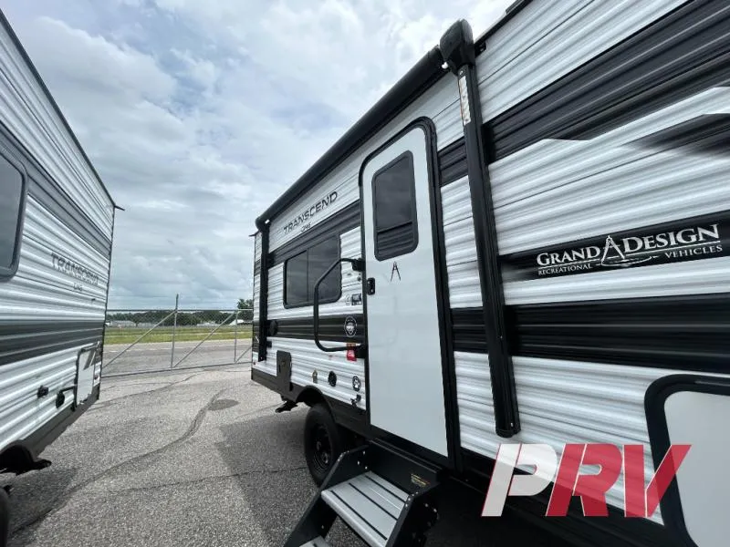 2027 Grand Design Transcend One 151RB - Photo 4