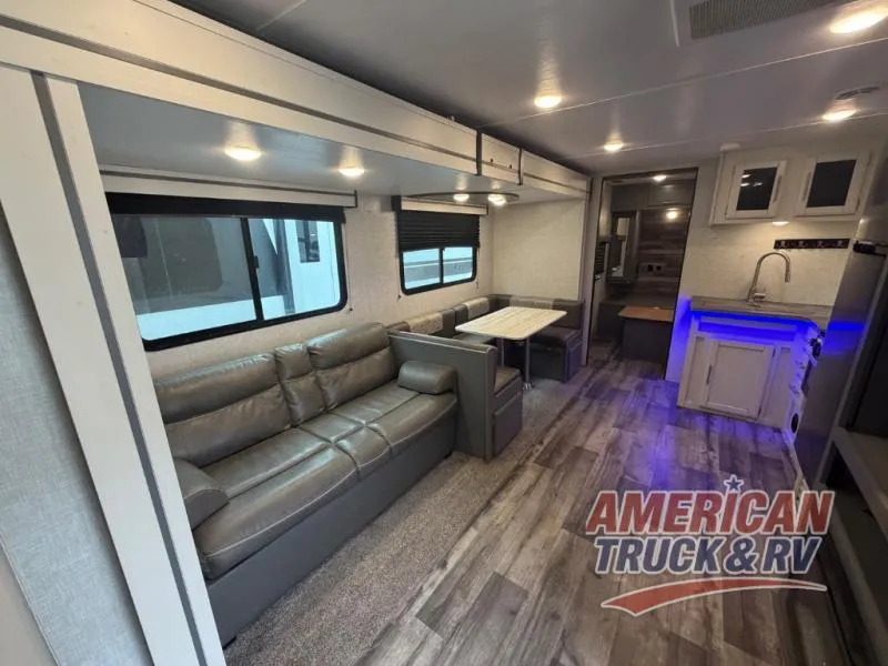 2022 CrossRoads Volante 28BH - Photo 2
