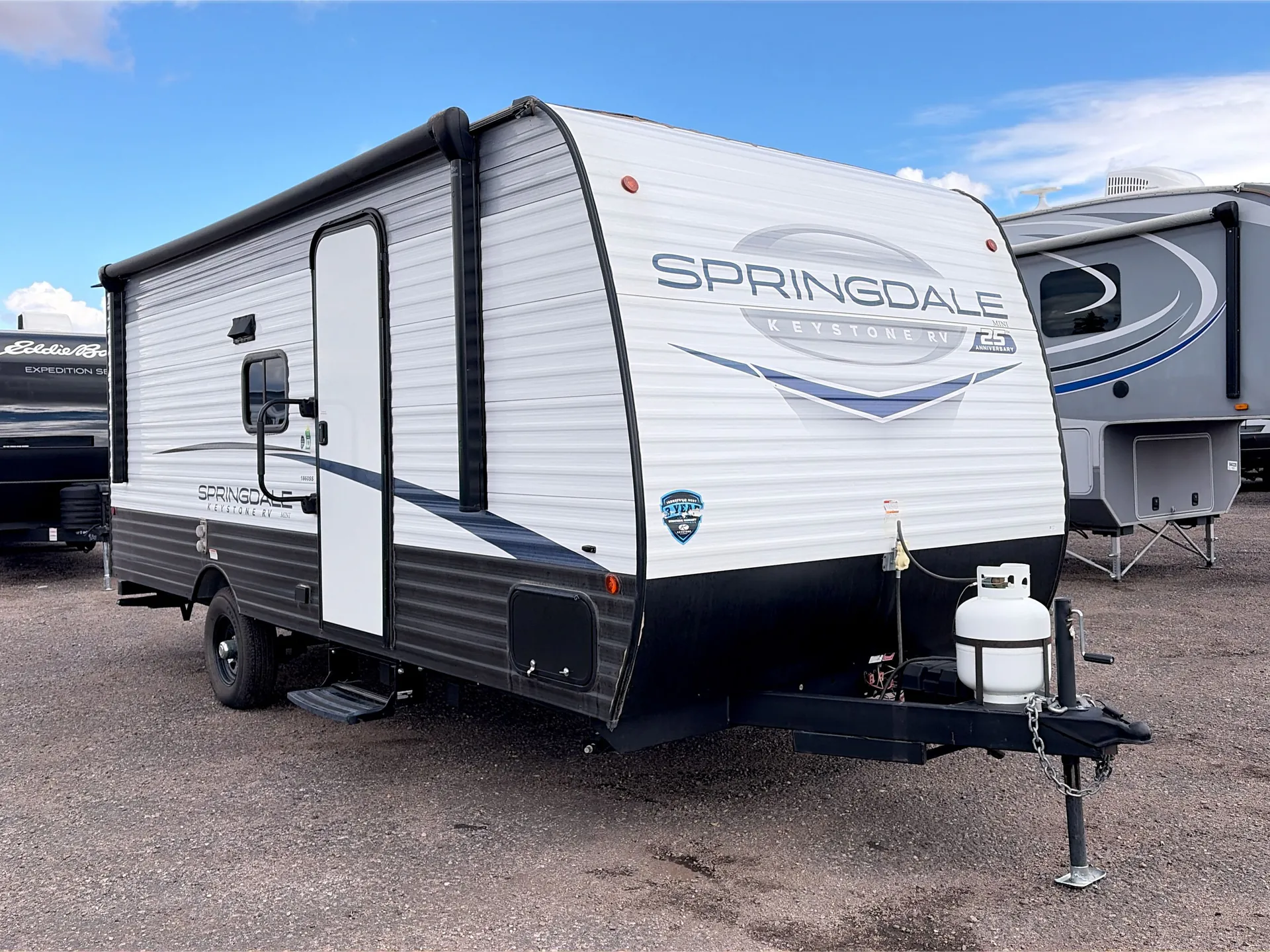 2024 Keystone Springdale 1860SS - Photo 2