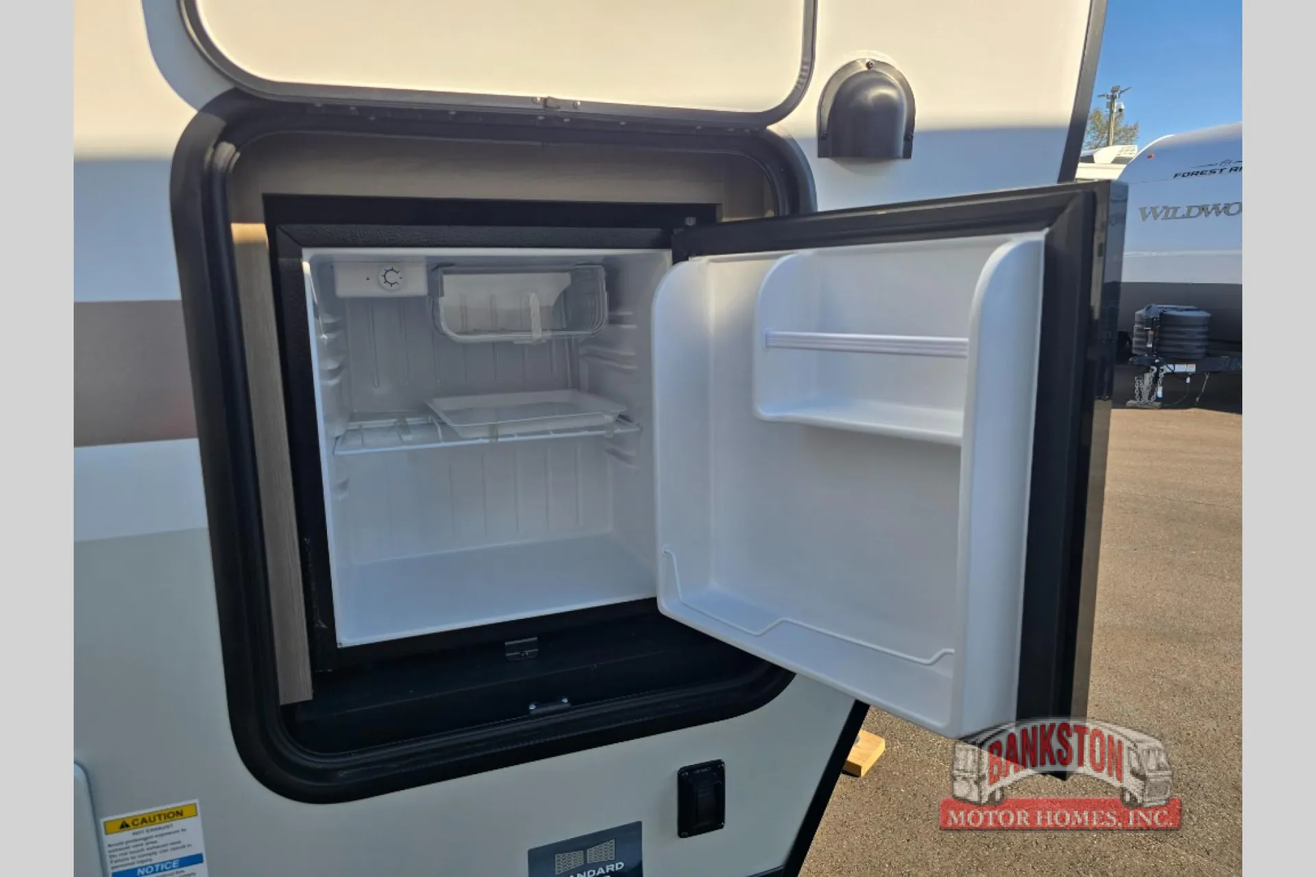 2027 Forest River Flagstaff Micro Lite 25MBR — Photo 5
